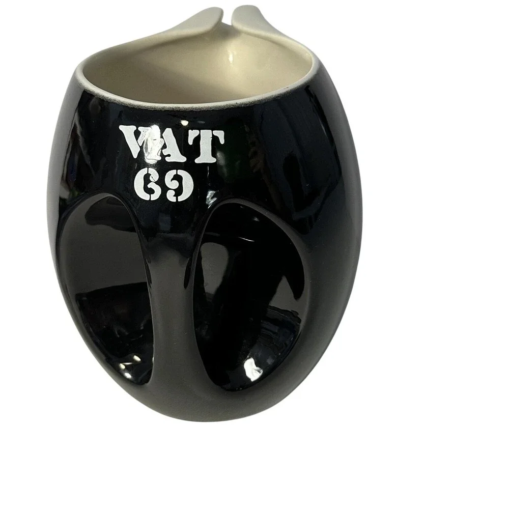 Vat 69 Scotch Whisky Water Pitcher Wade Regicor London England Black Pub Jug